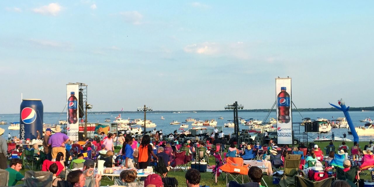 Old Trace Park overlooking the Ross Barnett Reservoir plays host to Pepsi Pops each year.